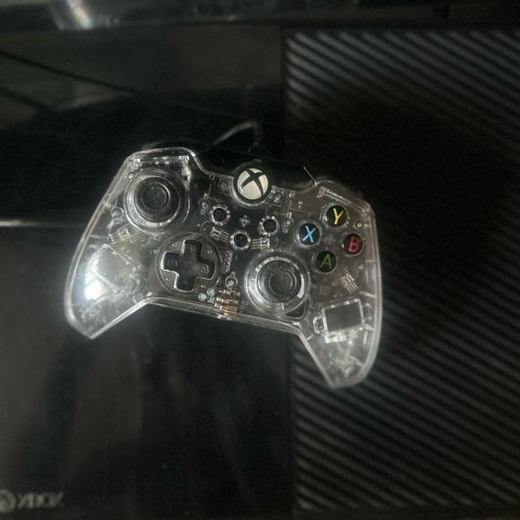 All Black Xbox One